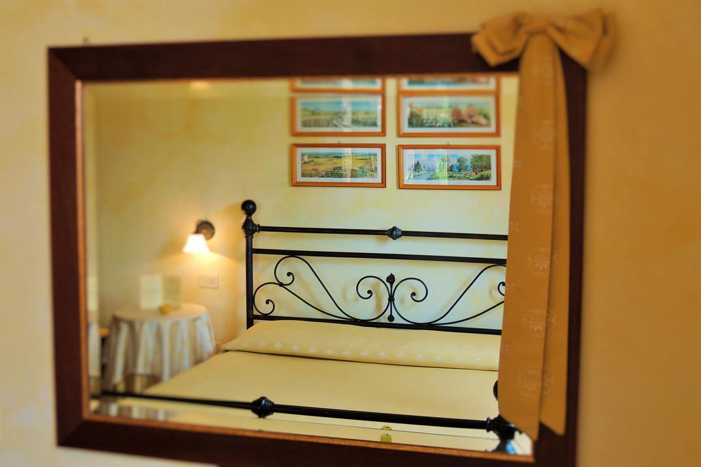 Agriturismo Il Cavallino Saturnia Semproniano Luaran gambar