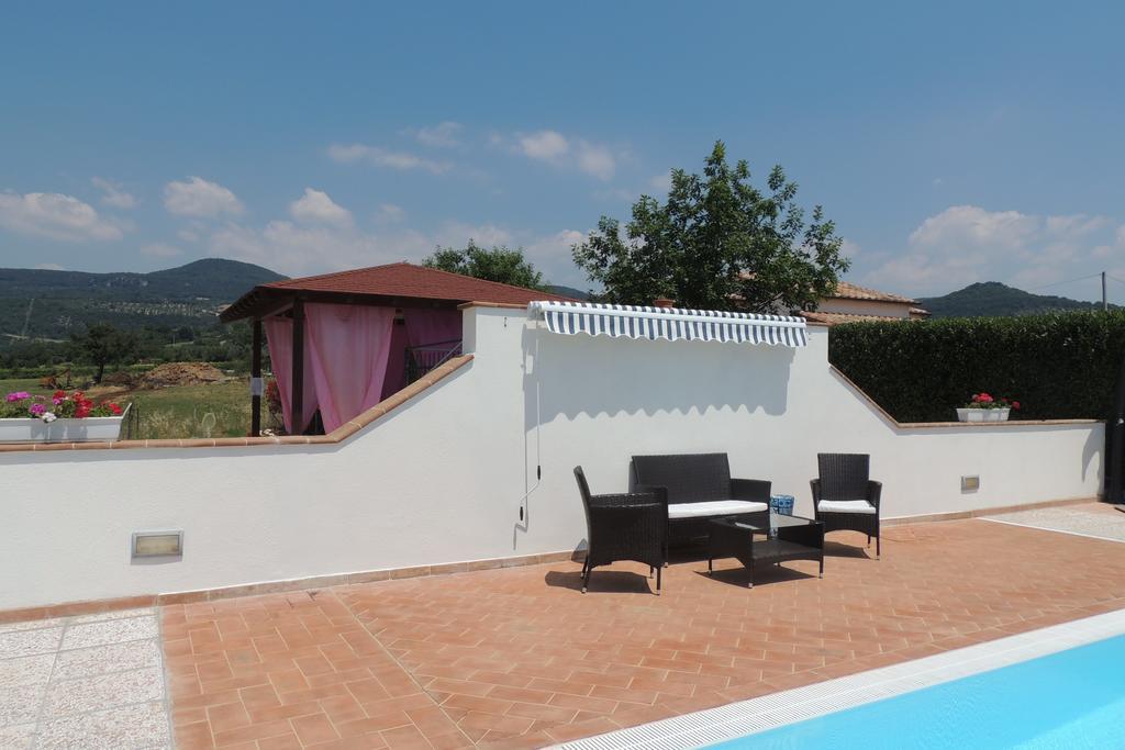 Agriturismo Il Cavallino Saturnia Semproniano Luaran gambar