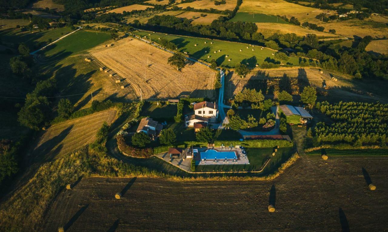 Agriturismo Il Cavallino Saturnia Semproniano Luaran gambar